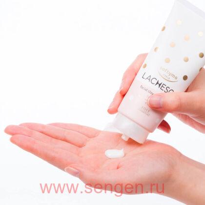 Пенка для умывания увлажняющая KOSE Softymo Lachesca Clay Wash Moist, с белой глиной и гиалуроновой кислотой, 130г.