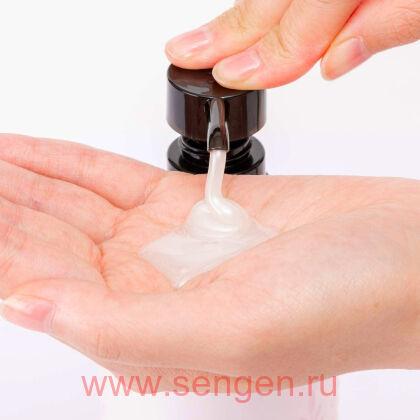 Шампунь для волос KOSE Bioliss Botanical Esthetique Refining Damage Repair, восстанавливающий, с ароматом жасмина и фрезии, 500мл.