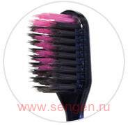 Зубная щётка с платиновой коллоидной керамикой DENTALPRO Black-Dia Super-fine Hair Standard, многоуровневая с ультратонкой щетиной алмазной формы, средней жесткости.