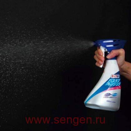 Чистящее средство для ванной комнаты LION Look Plus, быстрого действия, с ароматом цветочного мыла, 500мл.