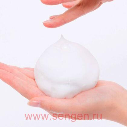 Жидкое мыло для тела KOSE Softymo Natu Savon Body Wash Rich Moist, увлажняющее, с натуральными ингредиентами, с ароматом розы, магнолии и лайма, 500мл.