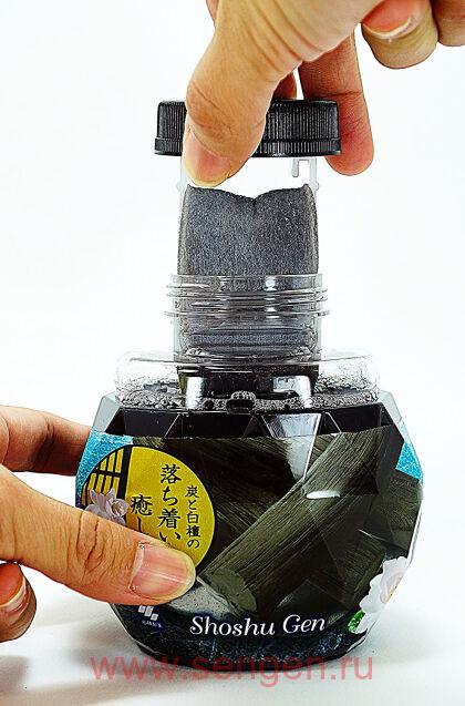 Жидкий дезодорант для туалета KOBAYASHI Shoshugen for Toilet Charcoal, с древесным углем, 400мл.