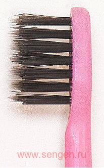 Зубная щётка с платиновой коллоидной керамикой DENTALPRO Black Super Compact, с суперкомпактной головкой и ультратонкими щетинками, средней жесткости.